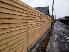 Деревянный забор елочка 150 метров фото в Новосиньково